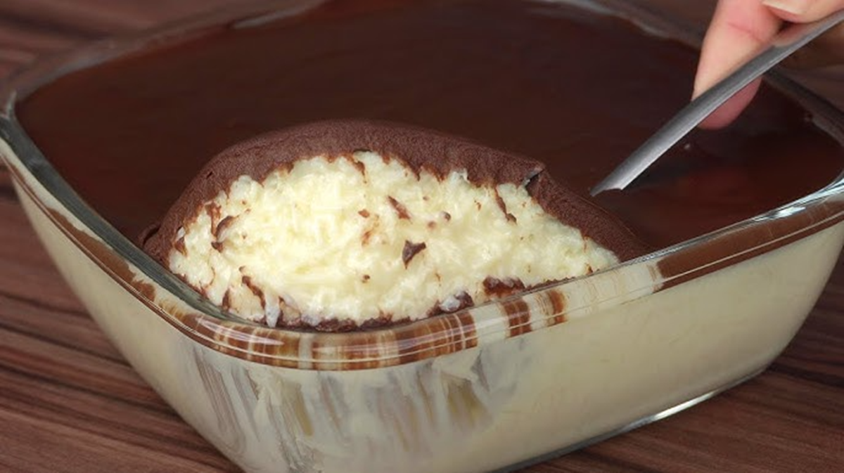 COCADA CREMOSA NA TRAVESSA